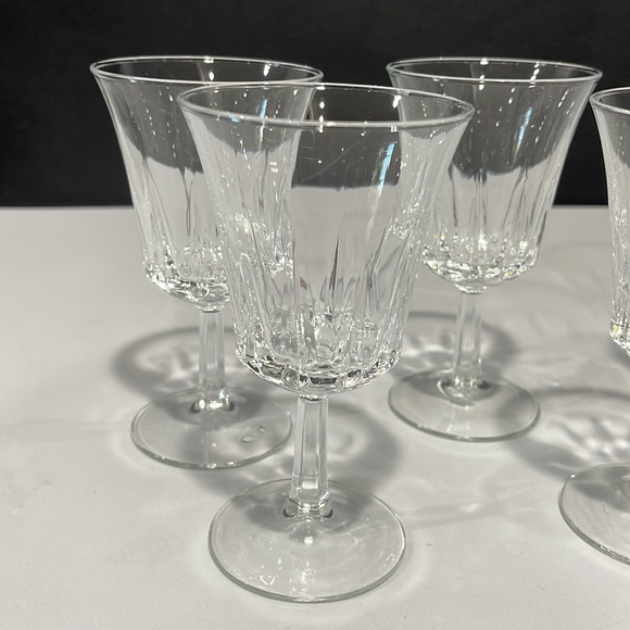 Vintage Arcoroc France crystal wine cordial glasses regency star 5.25” - Picture 3 of 16
